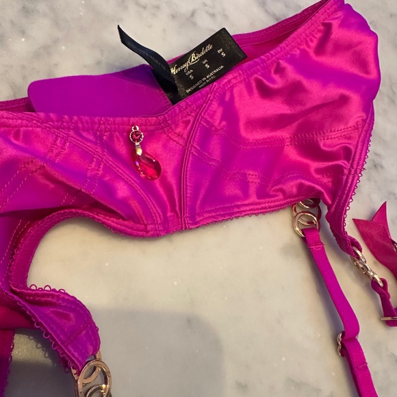 Honey Birdette Bra (32B), Corset (32C), garder (small) - Picture 3 of 7